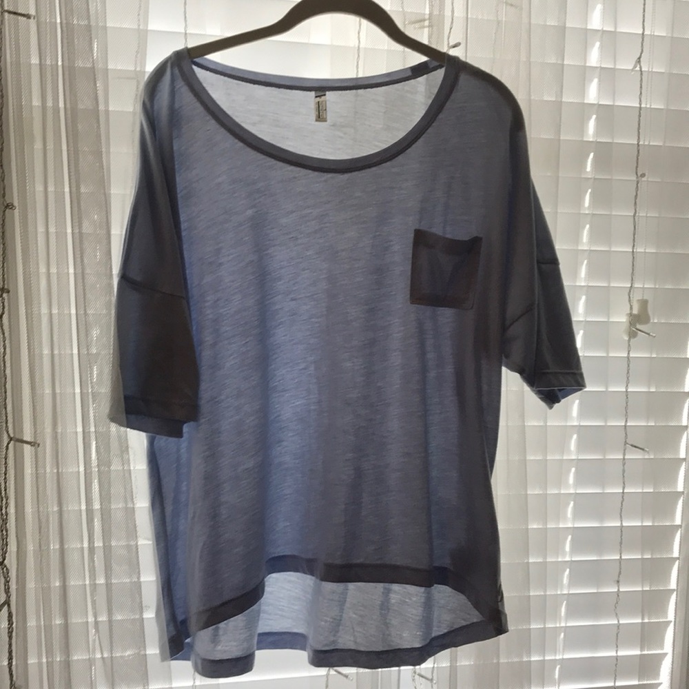 sporty t-shirt